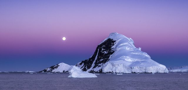 Packing Checklist for Antarctic Cruises Packing Checklist for Antarctic Cruises